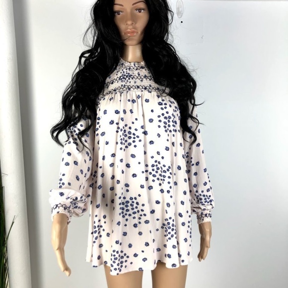 Free People Dresses & Skirts - Free People Long sleeve Boho Mini Dress Cream